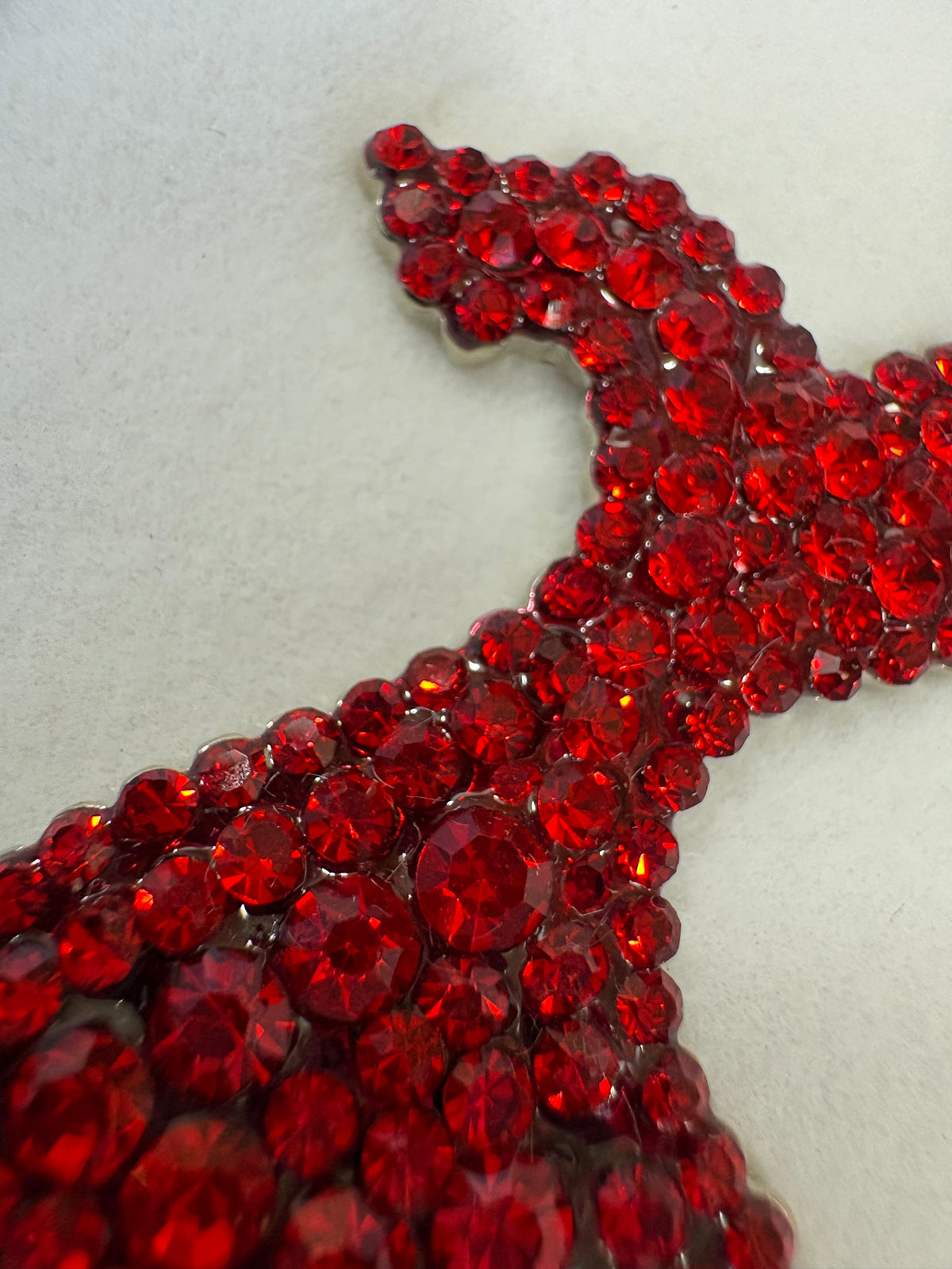Red Rhinestone Dress Statement Brooch – New