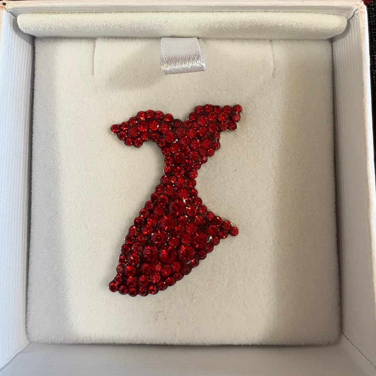 Red Rhinestone Dress Statement Brooch – New