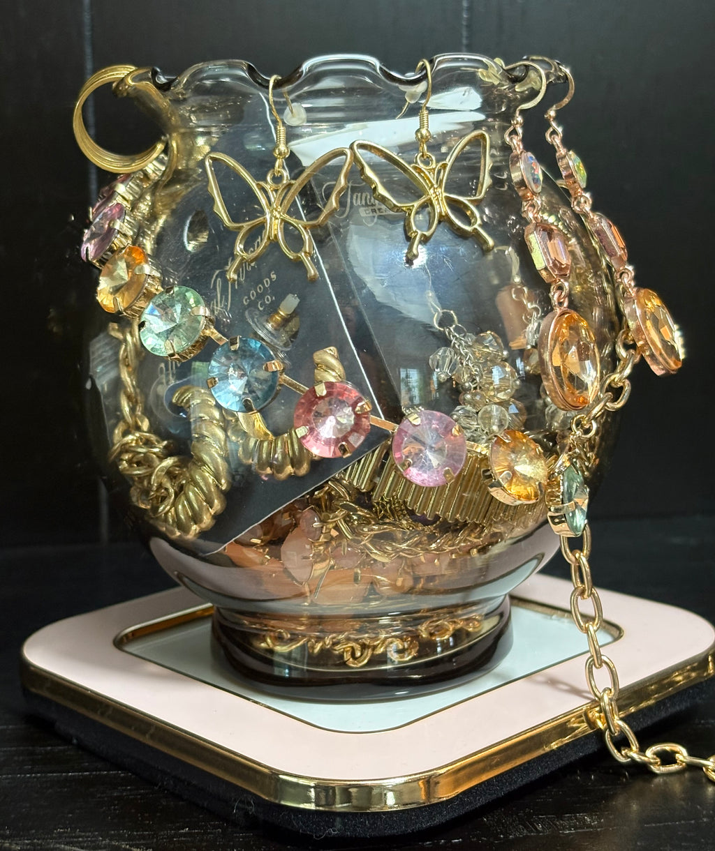 Treasure Jar 008