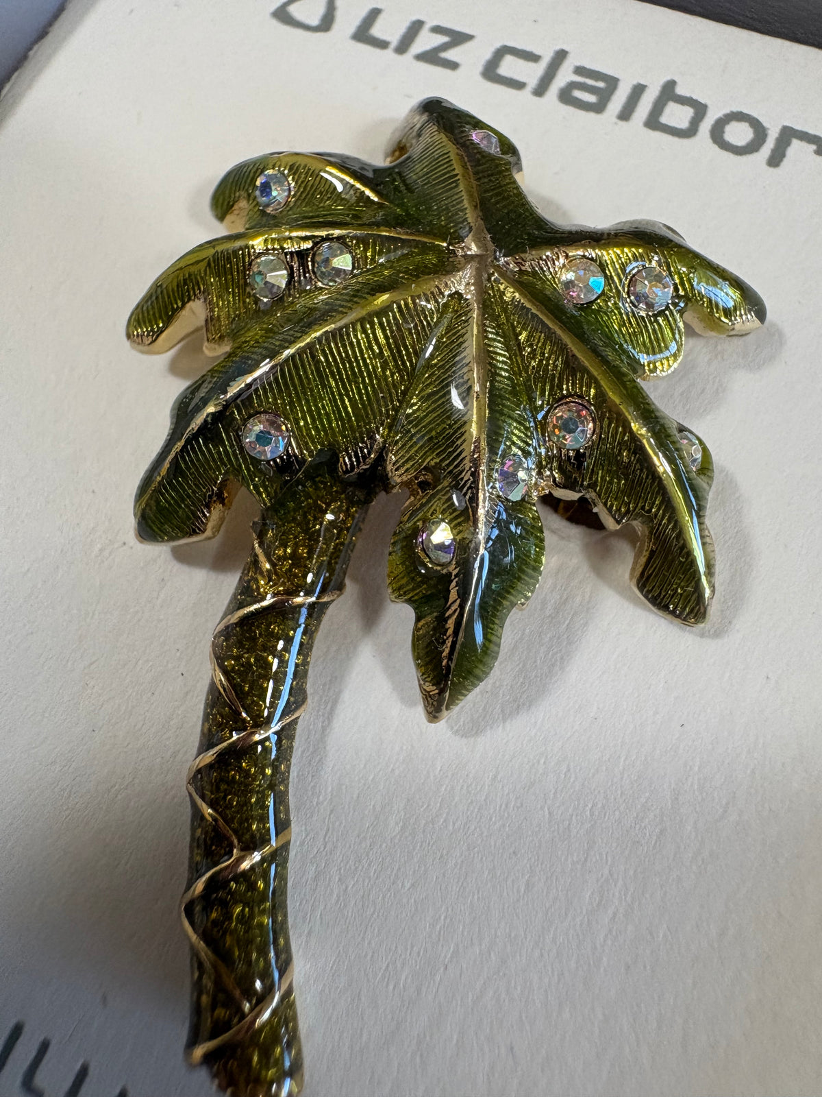 Liz Claiborne Green Palm Tree Rhinestone Brooch – New in Box